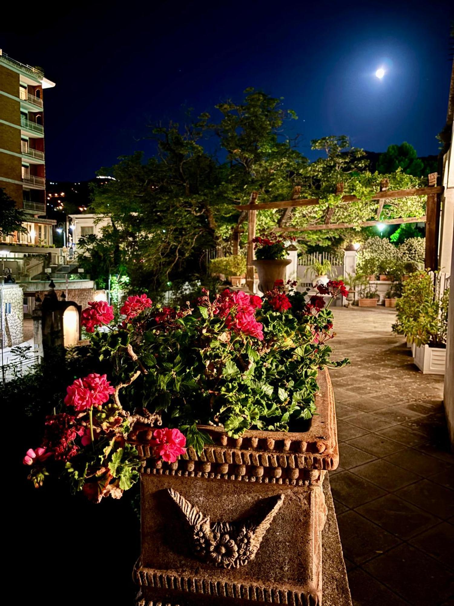 Relais La Rupe Sorrento Exterior foto